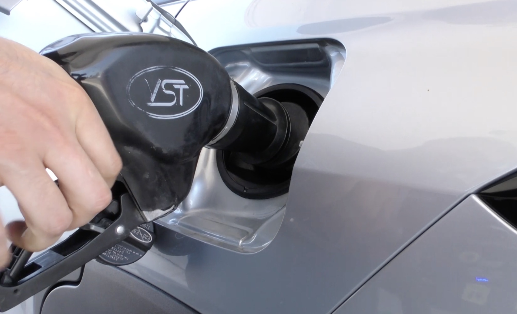 Joven de 19 años arrestado por supuesto robo de gasolina valorado en $42,000 en National City